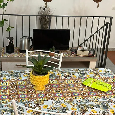 A Casa Di Francy Apartment *